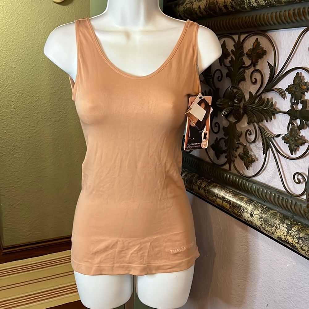 NWT *THALIA SODI* 2 Way Shaping Waist Control Tank Nude Color Tank Top Sz L